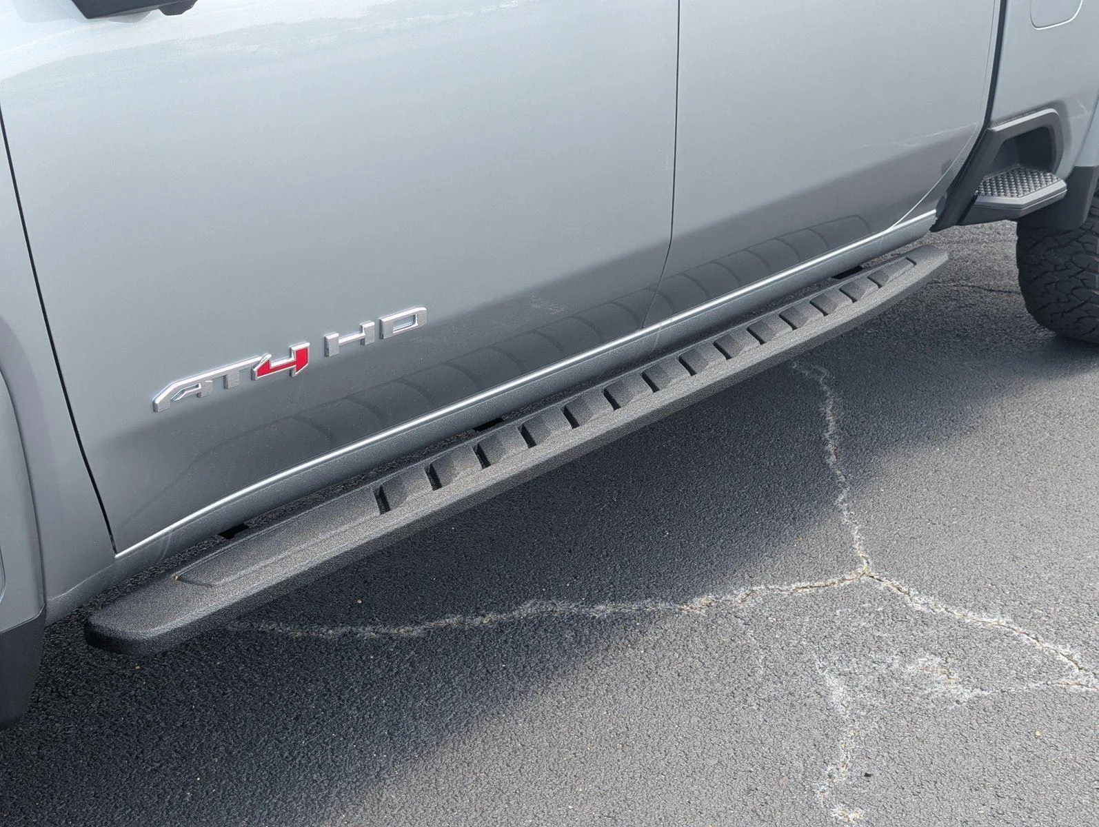 New 2026 Sterling Metallic GMC AT4 image 14