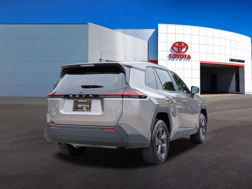 Used 2026  Toyota LE image 10