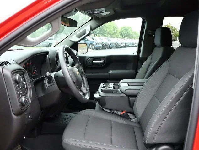2026 Chevrolet Silverado 1500 Custom - Photo 10