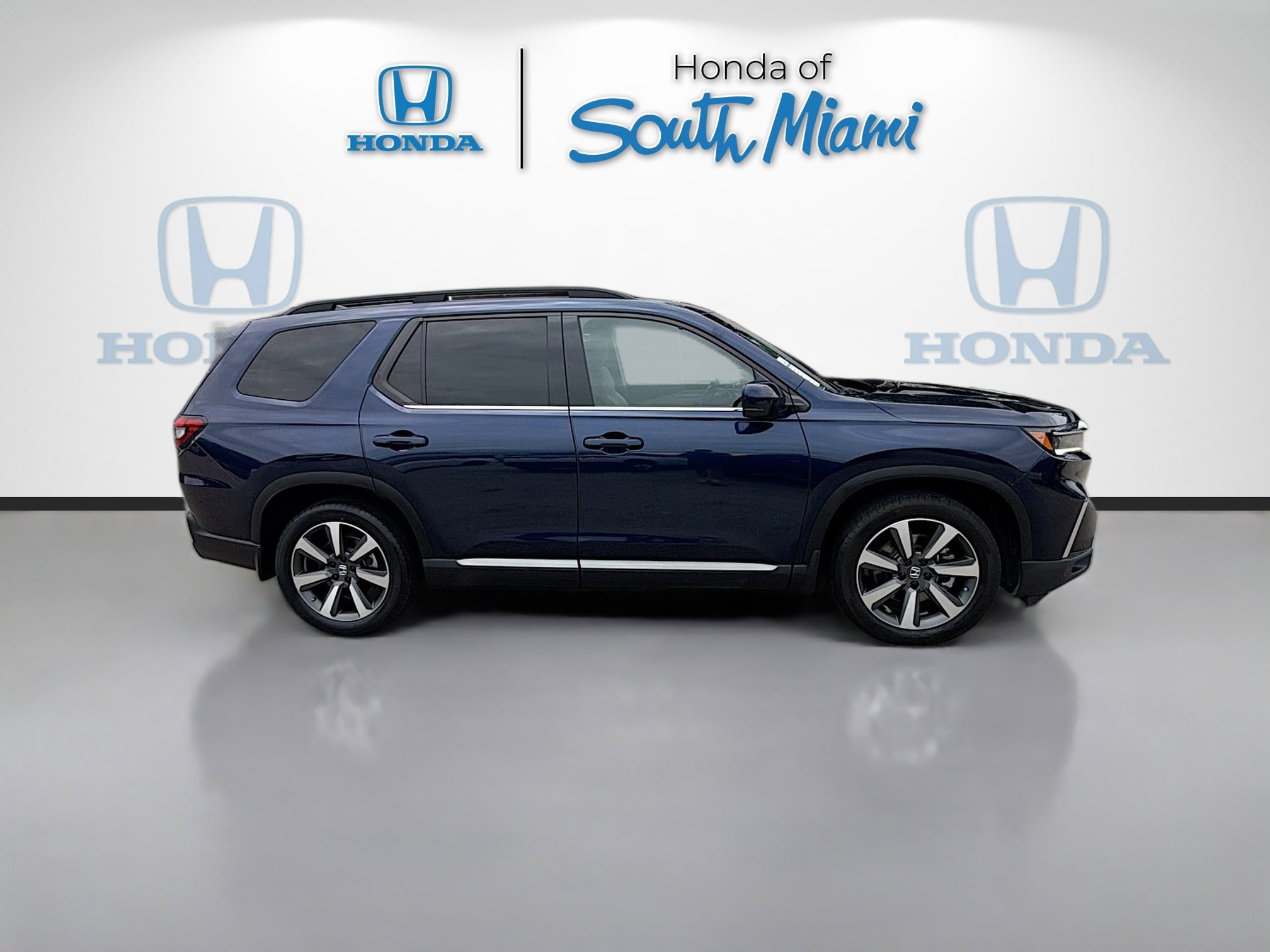 2024 Honda Pilot Touring - Photo 8