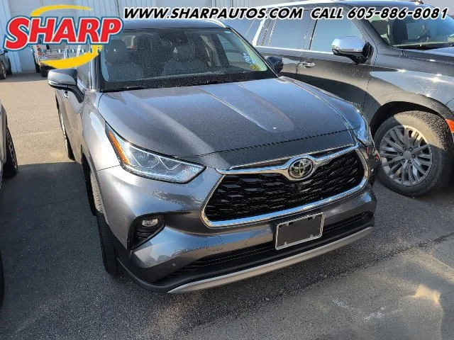 2020 Toyota Highlander Platinum