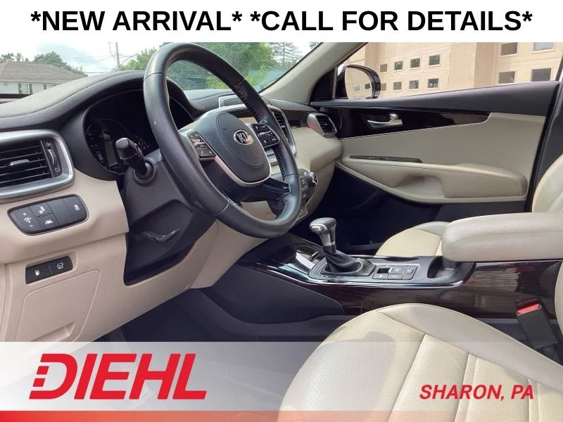 Used 2020 Snow White Pearl Kia EX image 10