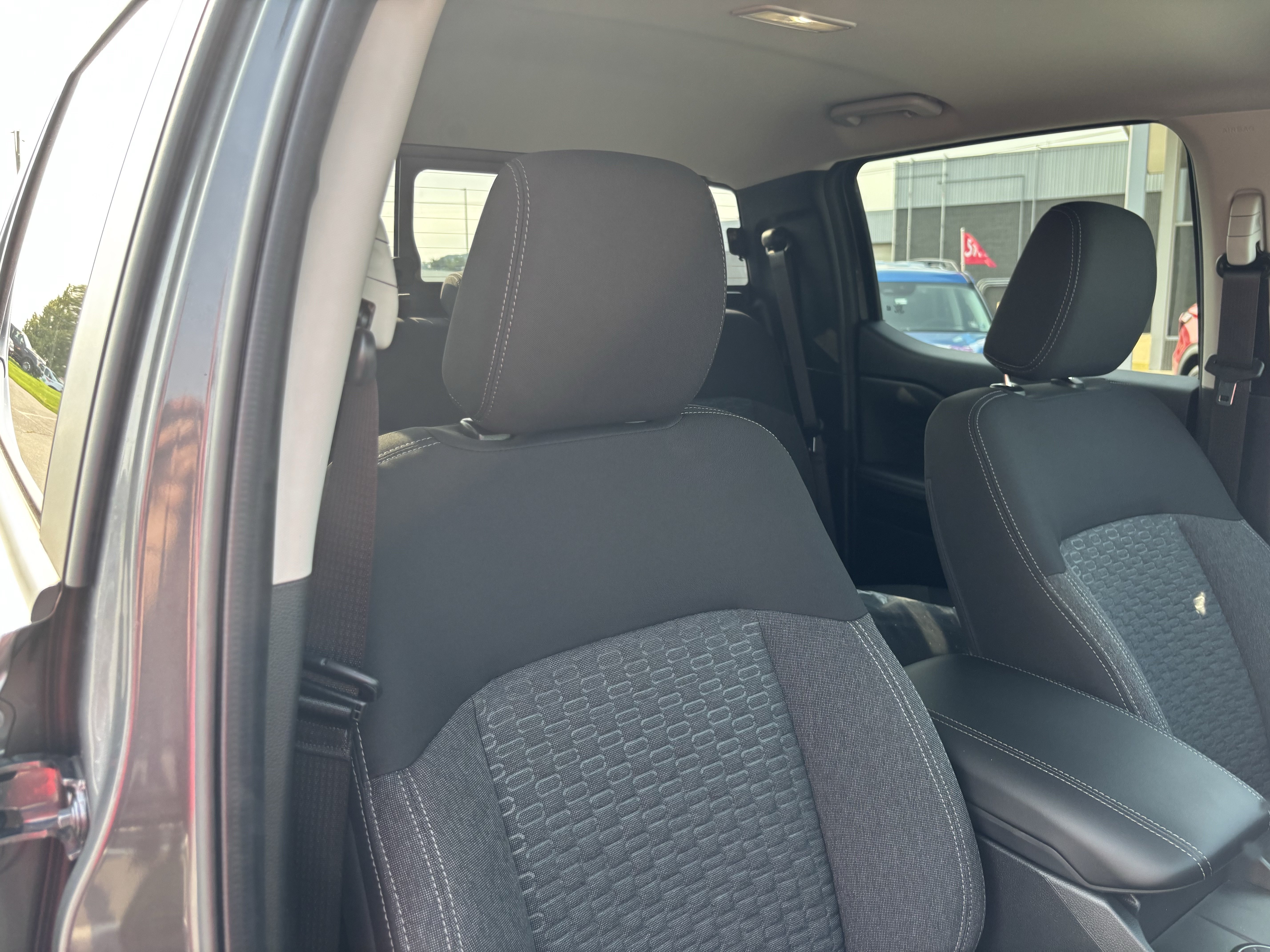 New 2026 Carbonized Gray Metallic Ford XLT image 40
