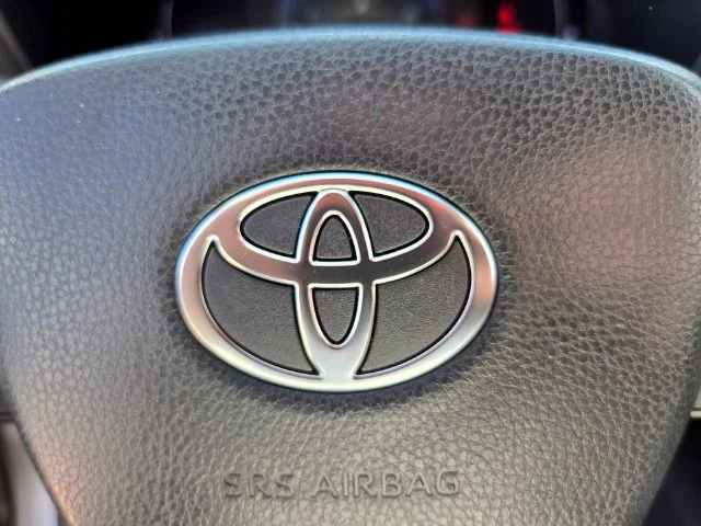 Used 2025 Silver Toyota XLE image 30
