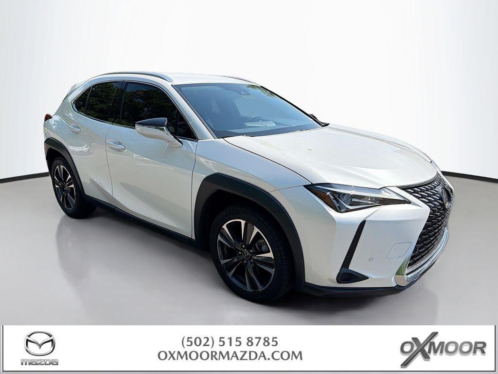 2022 Lexus UX 200 200 FWD's photo