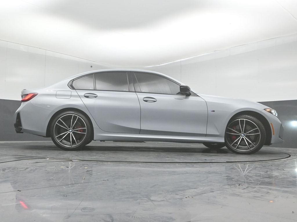 2023 BMW 330I - Image 38
