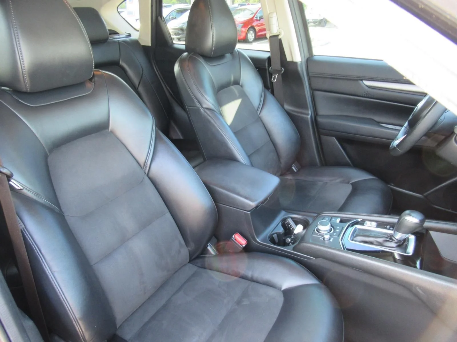 Used 2019 Blue Mazda Touring image 9