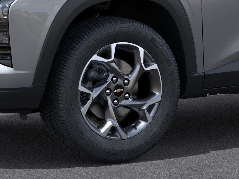 2026 Chevrolet Trax LT - Photo 9