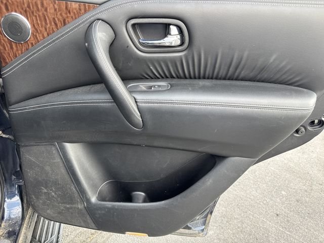Used 2019 Blue Nissan Platinum image 25