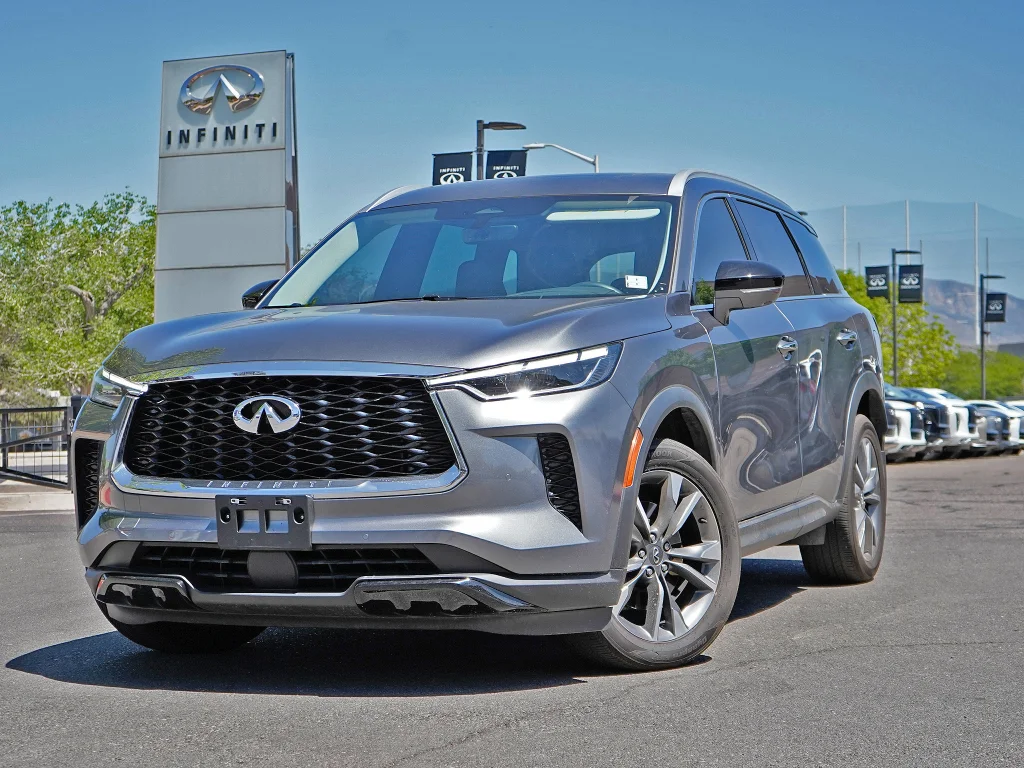 Used 2023 Graphite Shadow INFINITI ESSENTIAL image 1