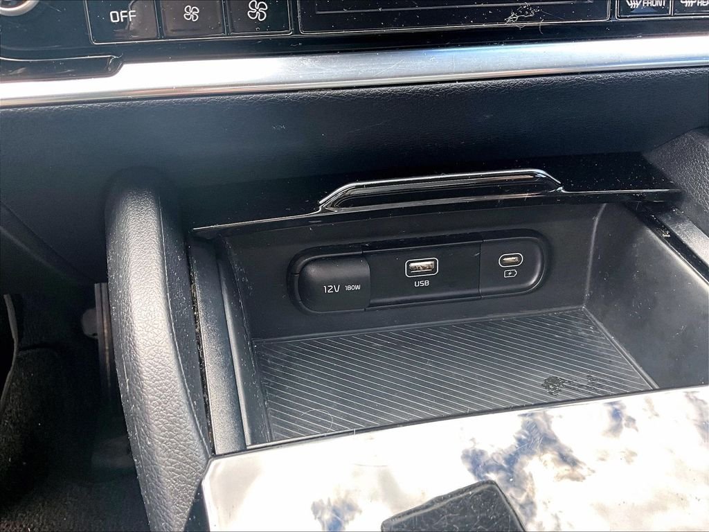 Used 2023 Fusion Black Kia LX image 25