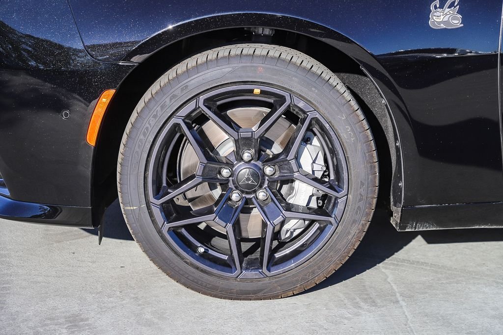 New 2026 Diamond Black Crystal Pearlcoat Dodge Scat Pack image 11