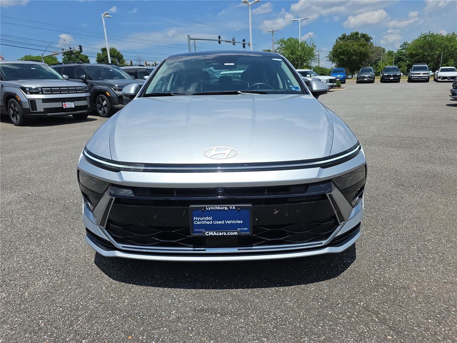 Used 2025 Aero Silver Hyundai Limited image 34