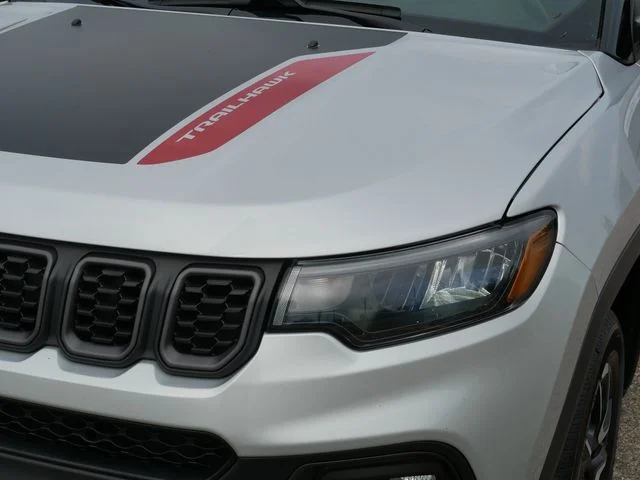 Used 2024 Silver Jeep Trailhawk image 10