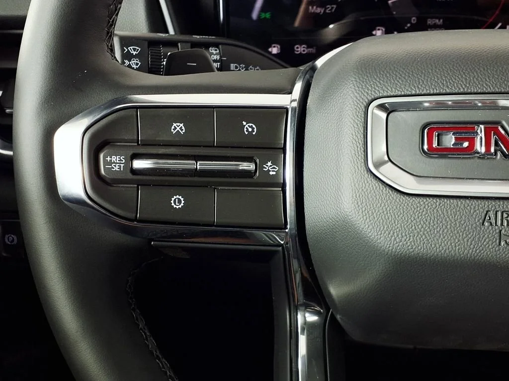 New 2026 Sterling Metallic GMC Elevation image 20