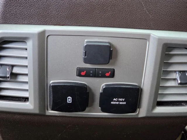 Used 2020  Ford King Ranch image 14