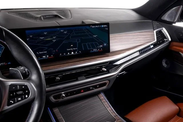 Used 2024 Frozen Pure Gray Metallic BMW M60i image 33