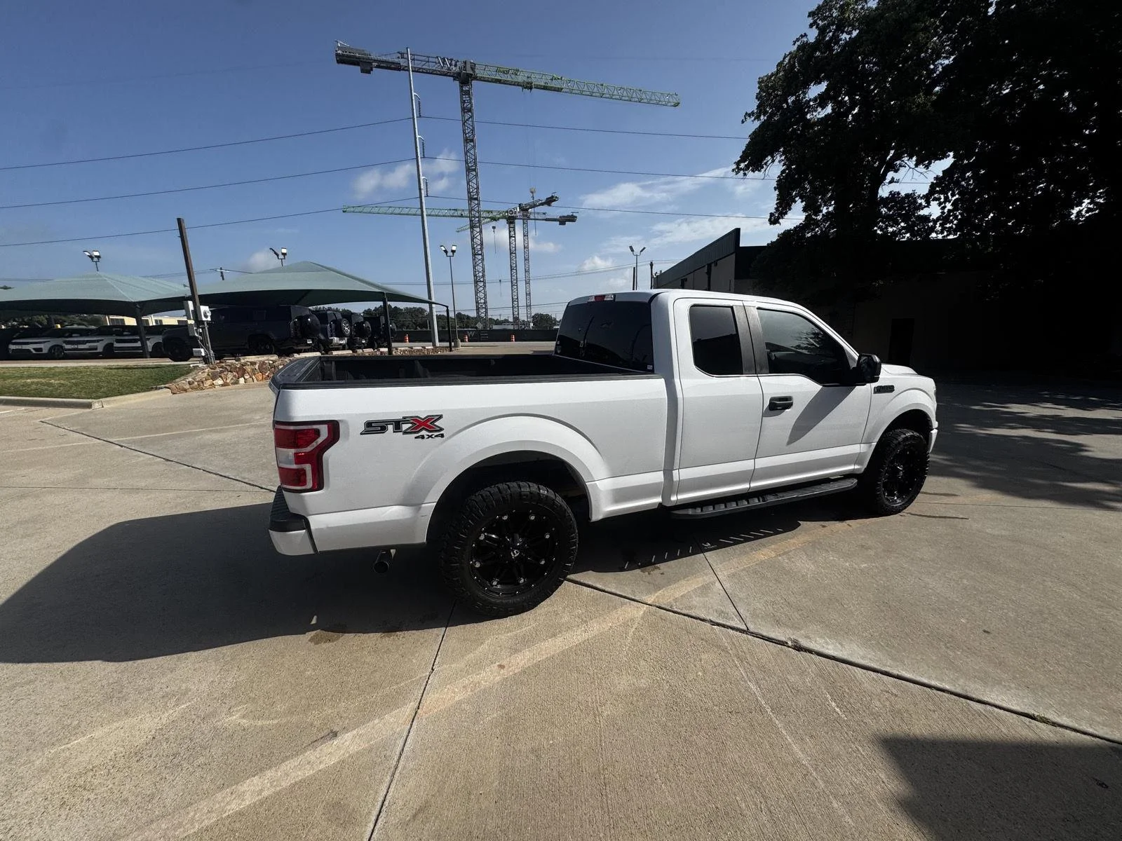 Used 2018 Oxford White Ford XL image 7