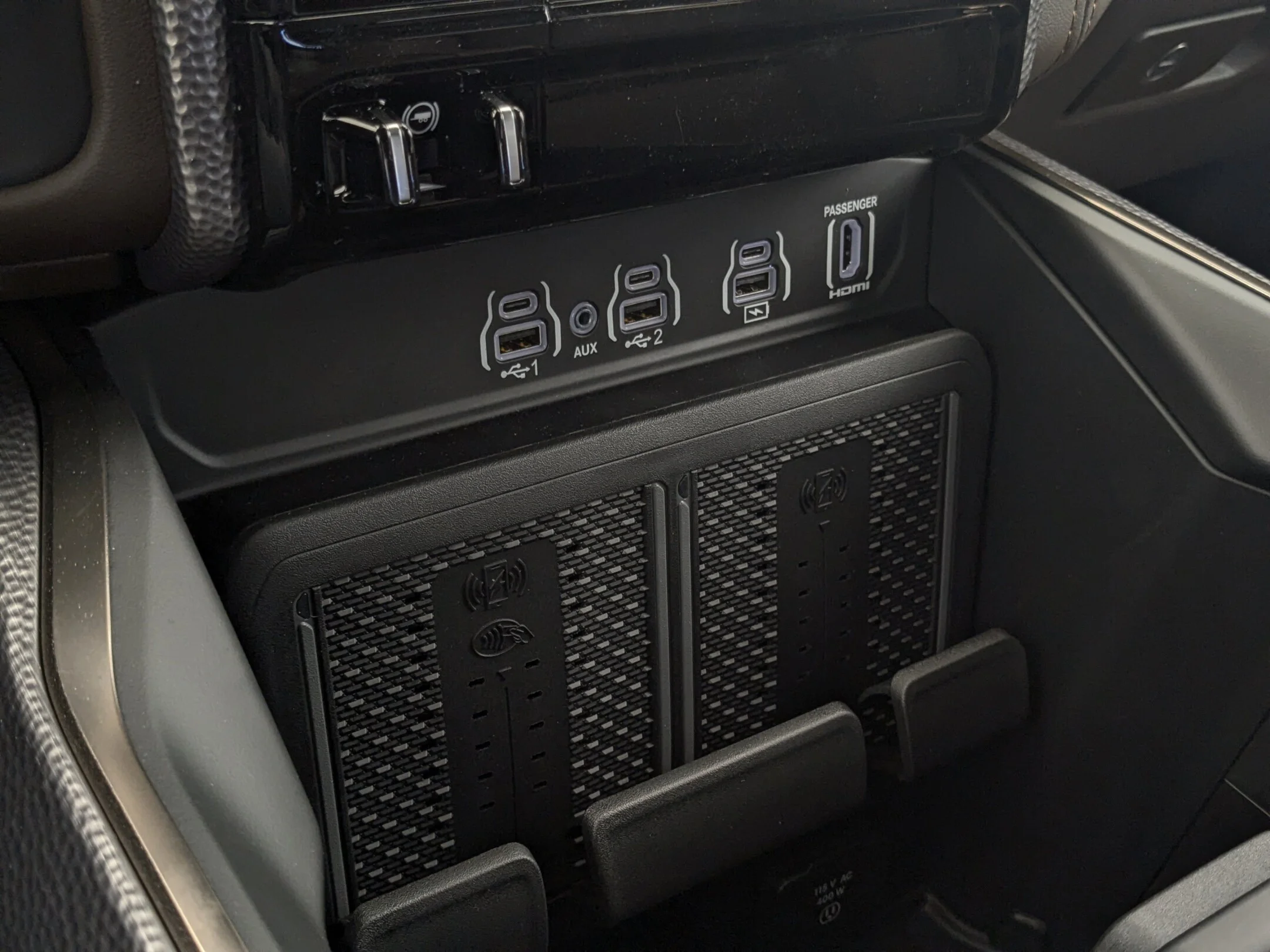 New 2026 Black RAM Limited Longhorn - - Level A Grp - Pano Sunroof - 14.4 Uconnect NAV - Head-Up Display & More! image 21