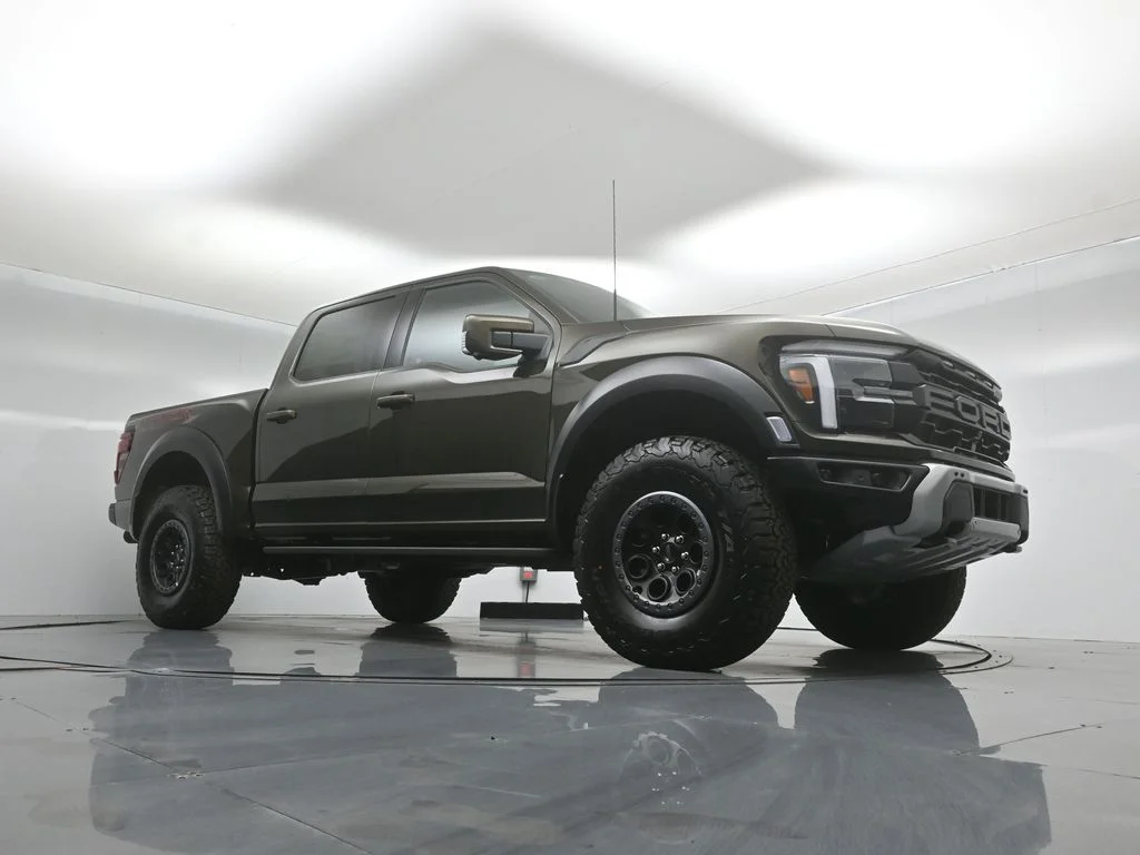 New 2026 Shelter Green Ford Raptor image 3