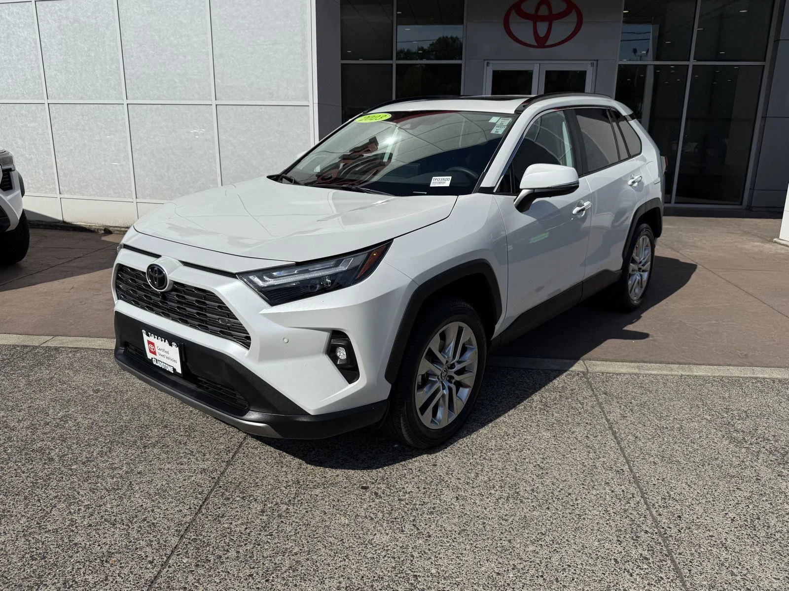 Used 2023 Wind Chill Pearl Toyota Limited image 2