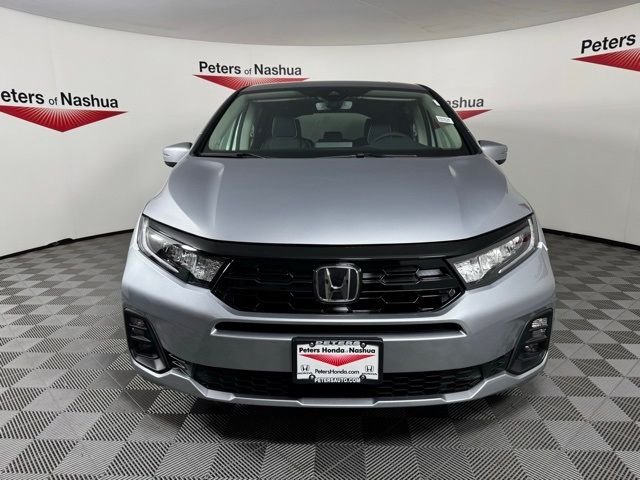 New 2026 Solar Silver Metallic Honda Touring image 2
