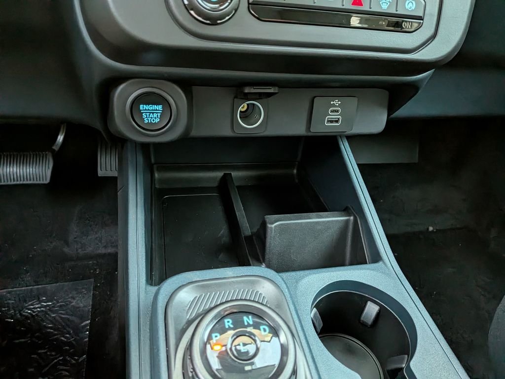 New 2026 Oxford White Ford XLT image 24