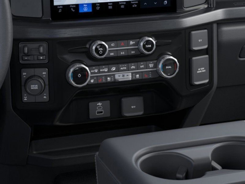 New 2026 Carbonized Gray Metallic Ford F-350® Lariat® image 17