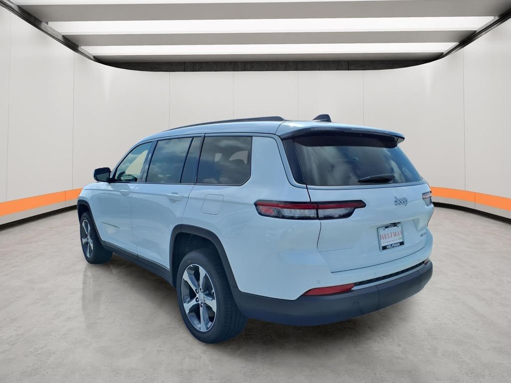 New 2026 Bright White Clear-Coat Exterior Paint Jeep Limited image 2