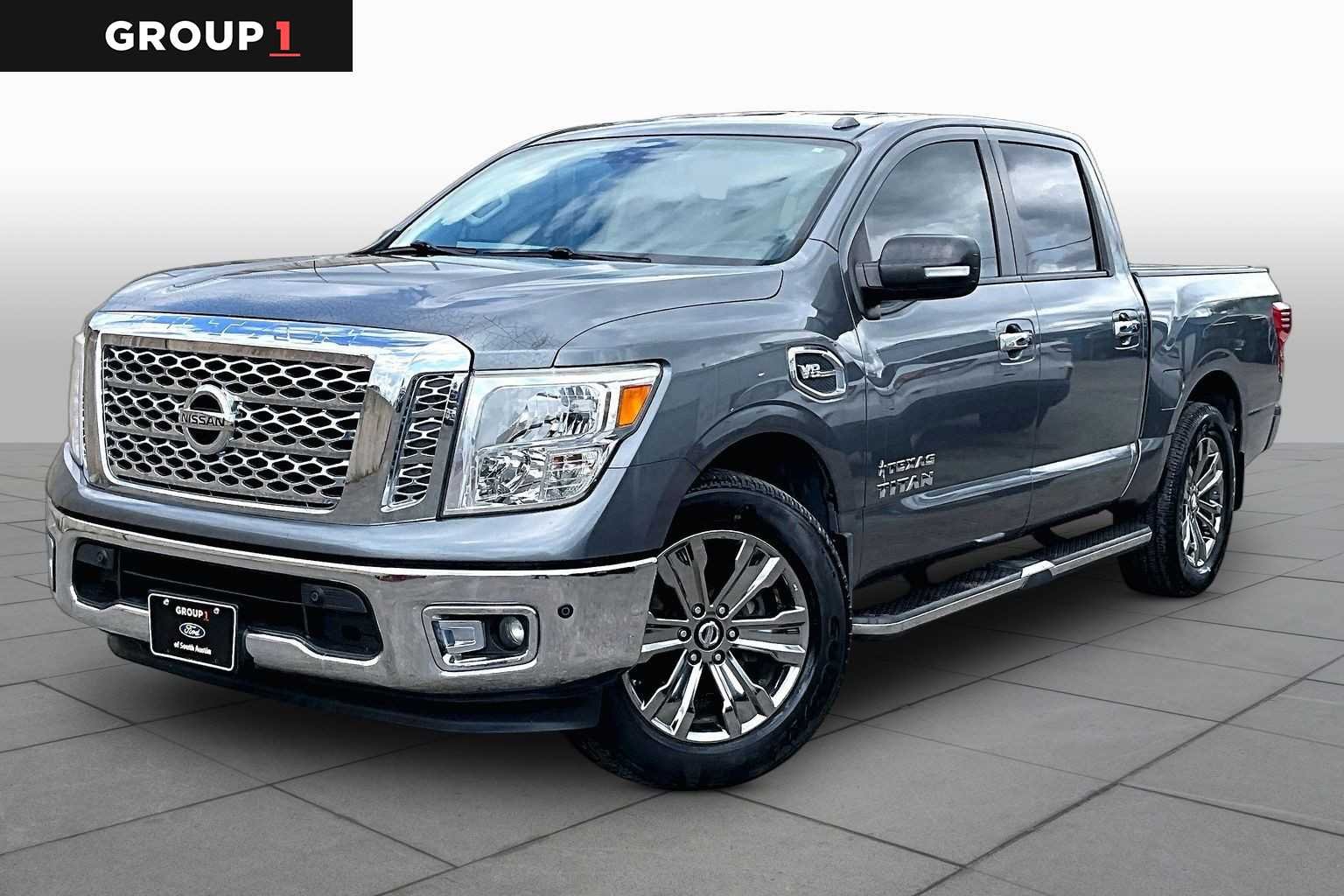 2017 Nissan Titan