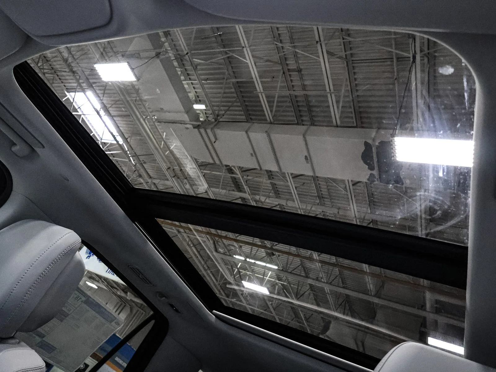 New 2026 Agate Black Metallic Ford MAX Platinum® image 47