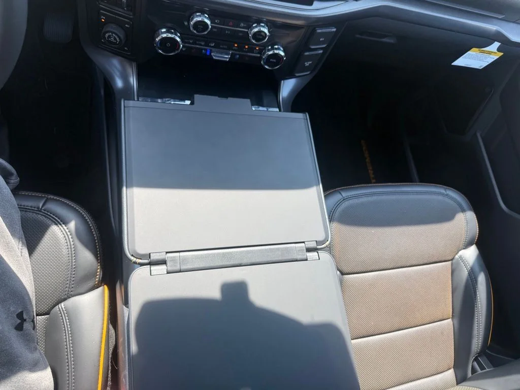 New 2026 Carbonized Gray Metallic Ford Tremor® image 33