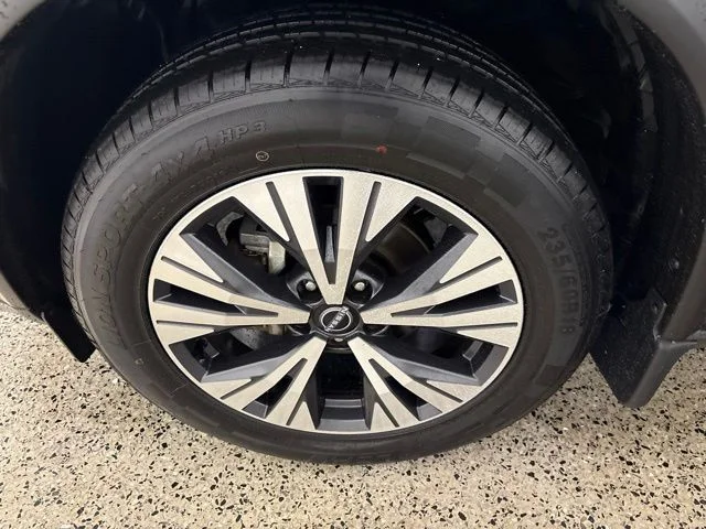 Used 2023 Black Nissan SV image 5