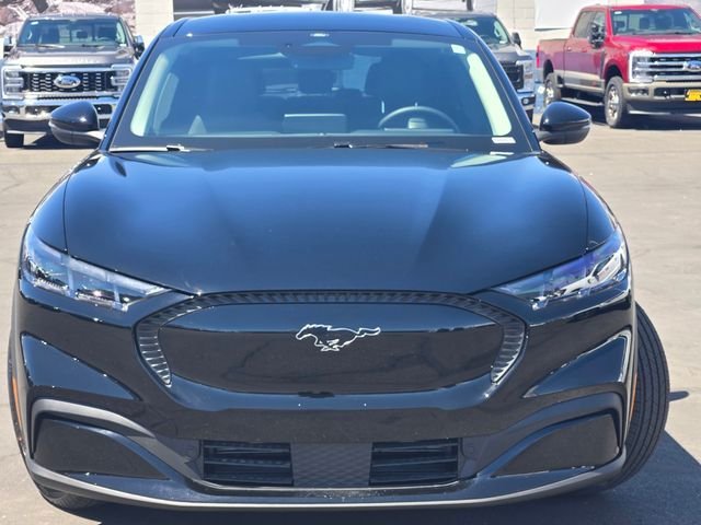 New 2026 Black Ford Select image 2
