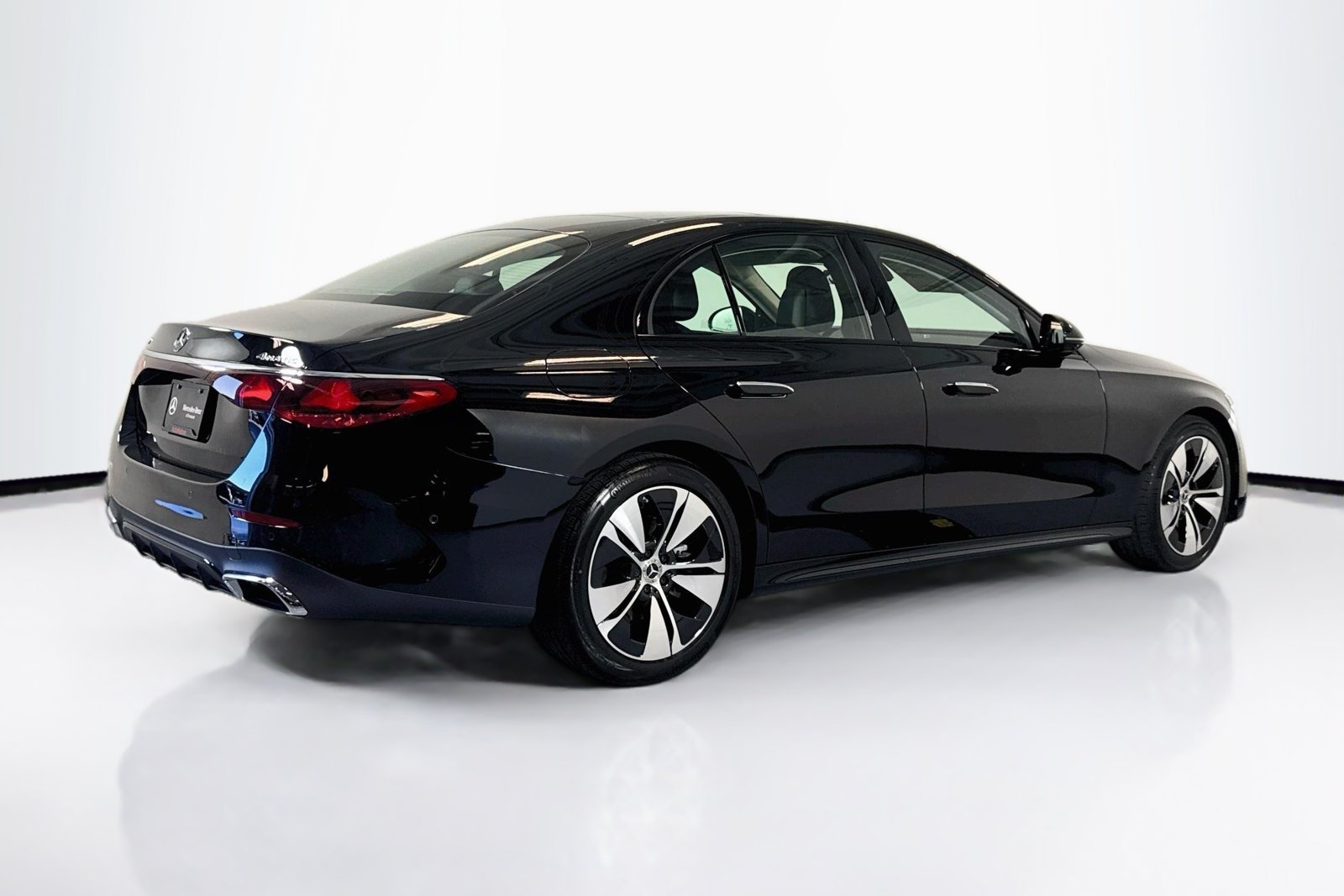 New 2026 Black Mercedes-Benz E 350 image 5