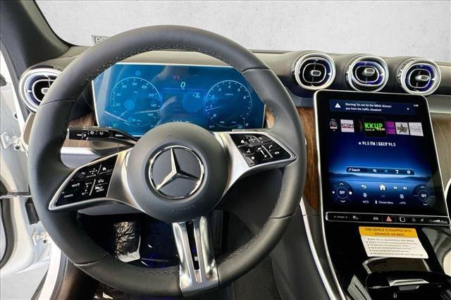 New 2026 Polar White Mercedes-Benz GLC 300 image 41