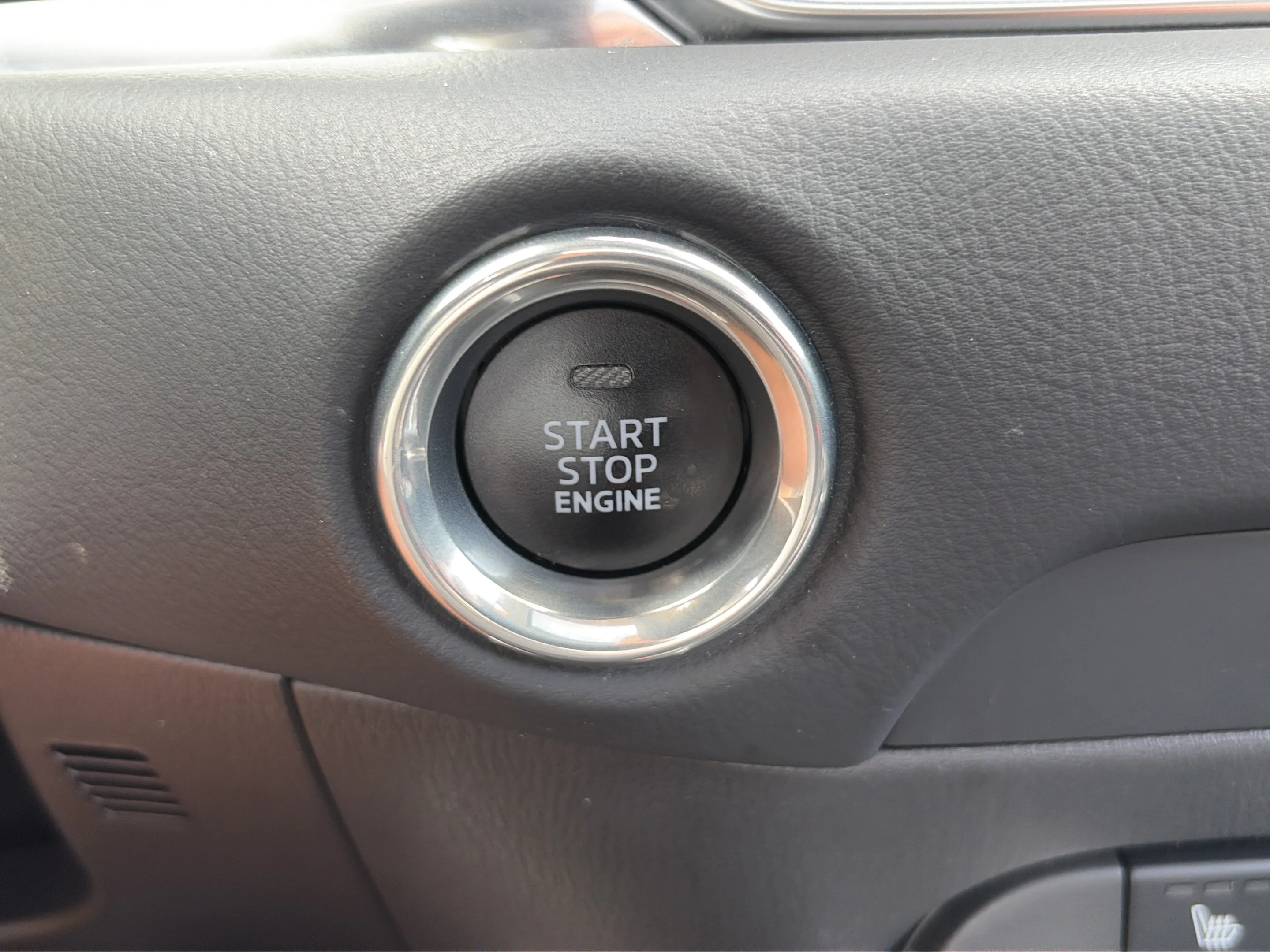 Used 2023 Polymetal Gray Mazda 2.5 S Carbon Edition image 25