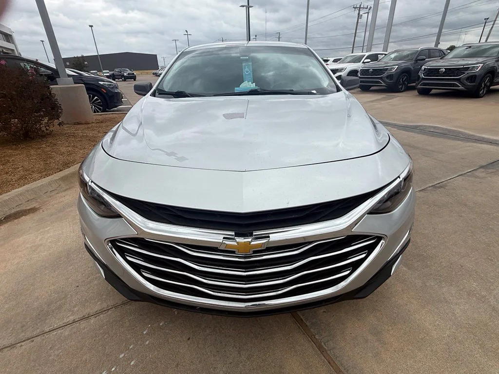 Used 2021 Silver Ice Metallic Chevrolet LS image 8
