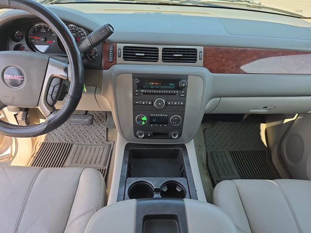 Used 2011 Silver GMC SLT image 15