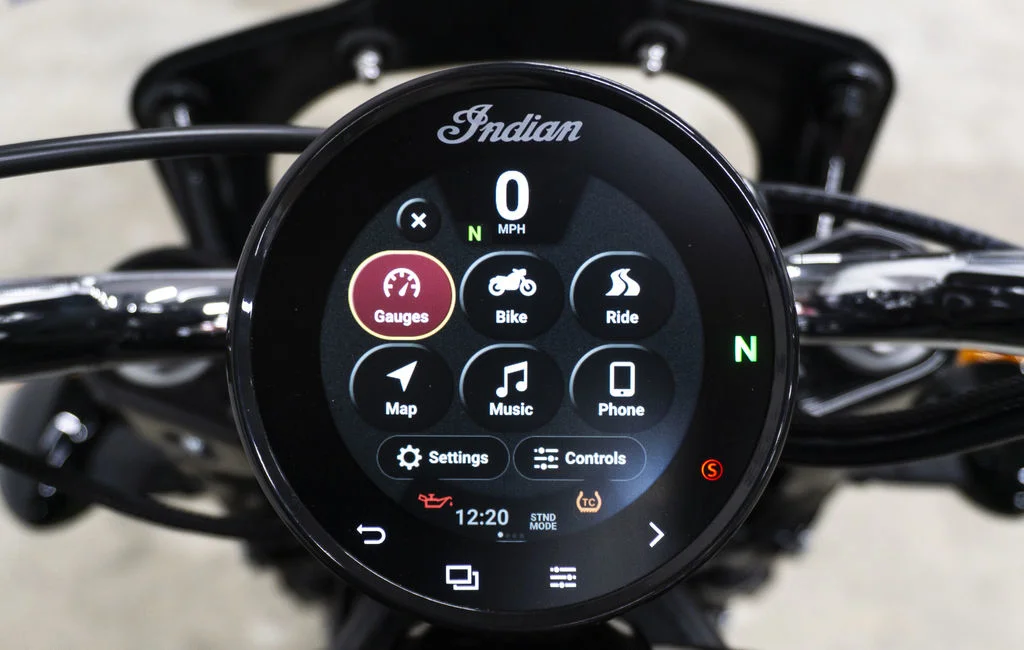 New 2025 BLACK METALLIC Indian Motorcycle  image 19