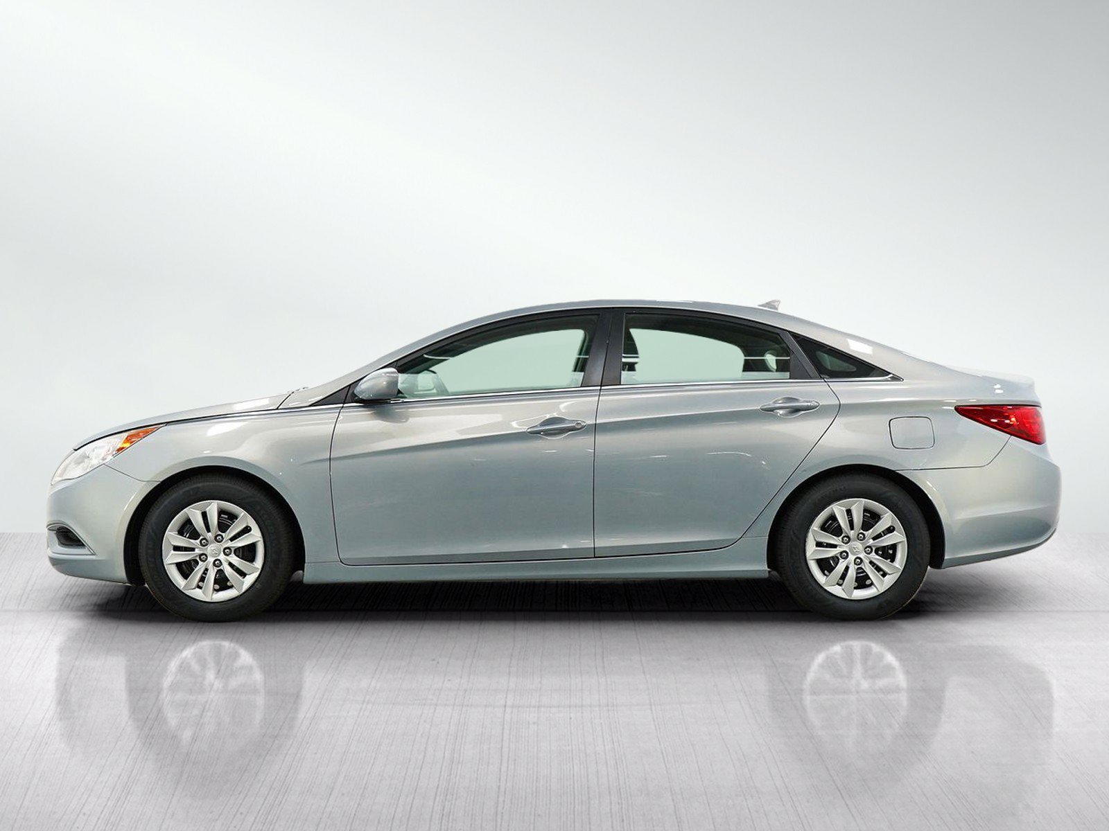 Used 2011 Hyundai Sonata GLS with VIN 5NPEB4AC1BH073867 for sale in Burnsville, Minnesota