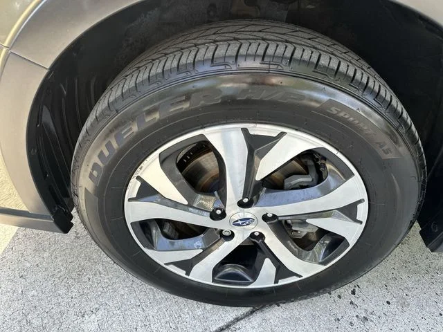 Certified Used 2022 Brown Subaru Touring image 10