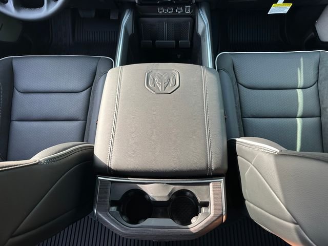 2026 RAM 1500 Laramie - Photo 16