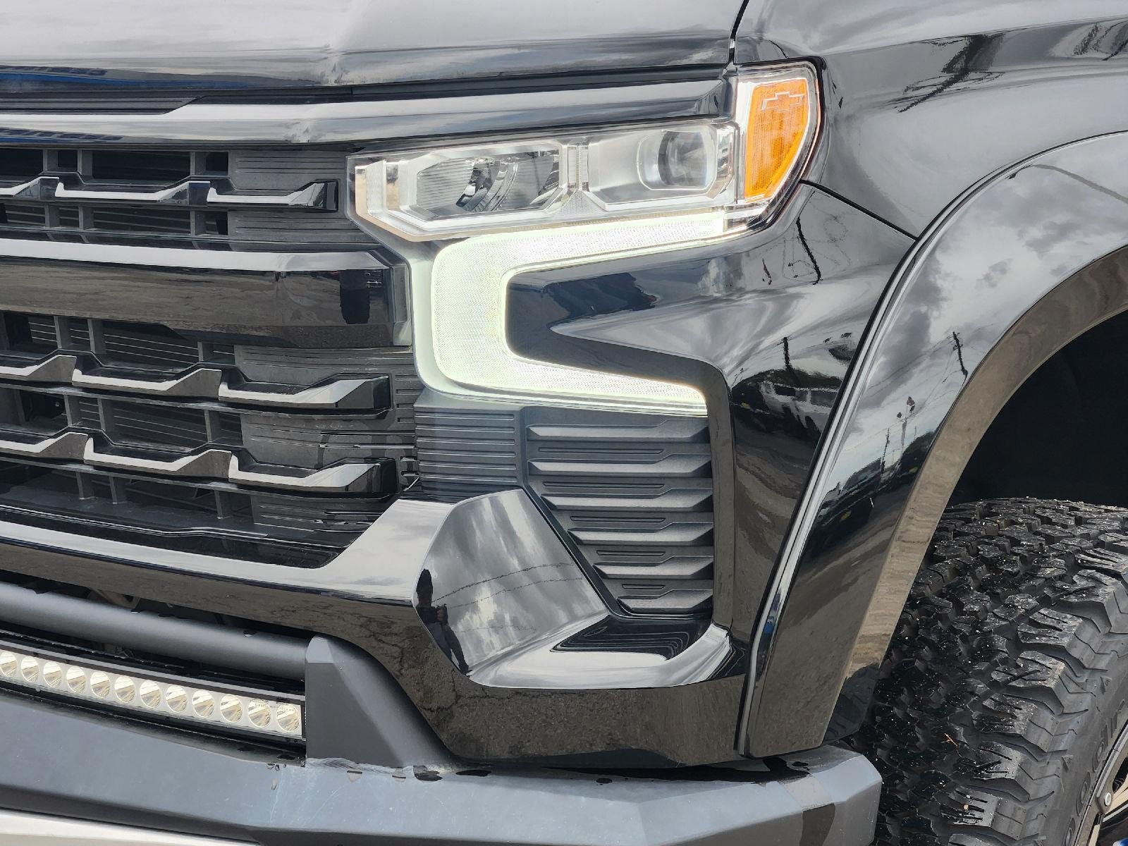 2024 Chevrolet Silverado 1500 photo 8 of 33
