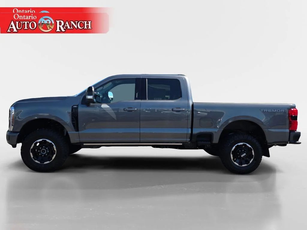 New 2026 Carbonized Gray Metallic Ford LARIAT image 2