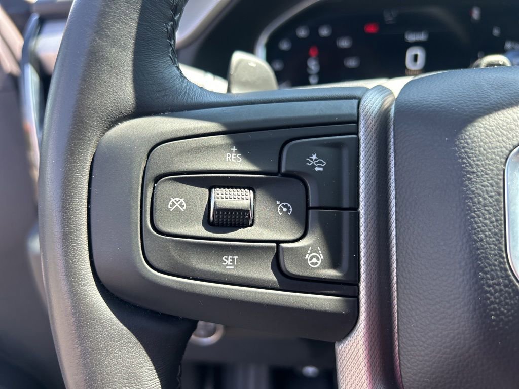 Used 2024 Onyx Black GMC Denali image 27