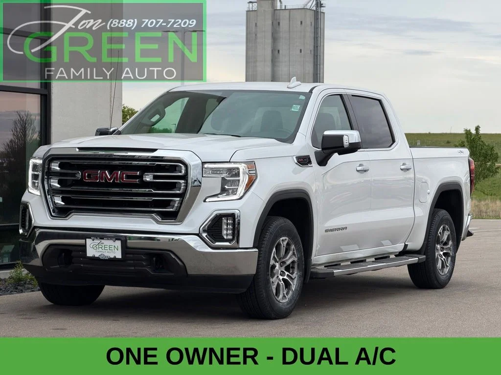 2021 GMC Sierra 4WD Crew Cab Short Box SLT's photo