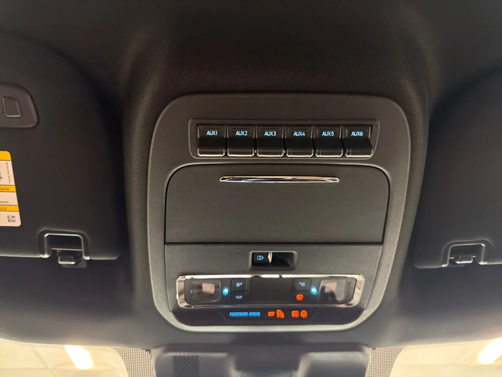 New 2026 Star White Metallic Tri-Coat Ford F-250® Platinum® image 18