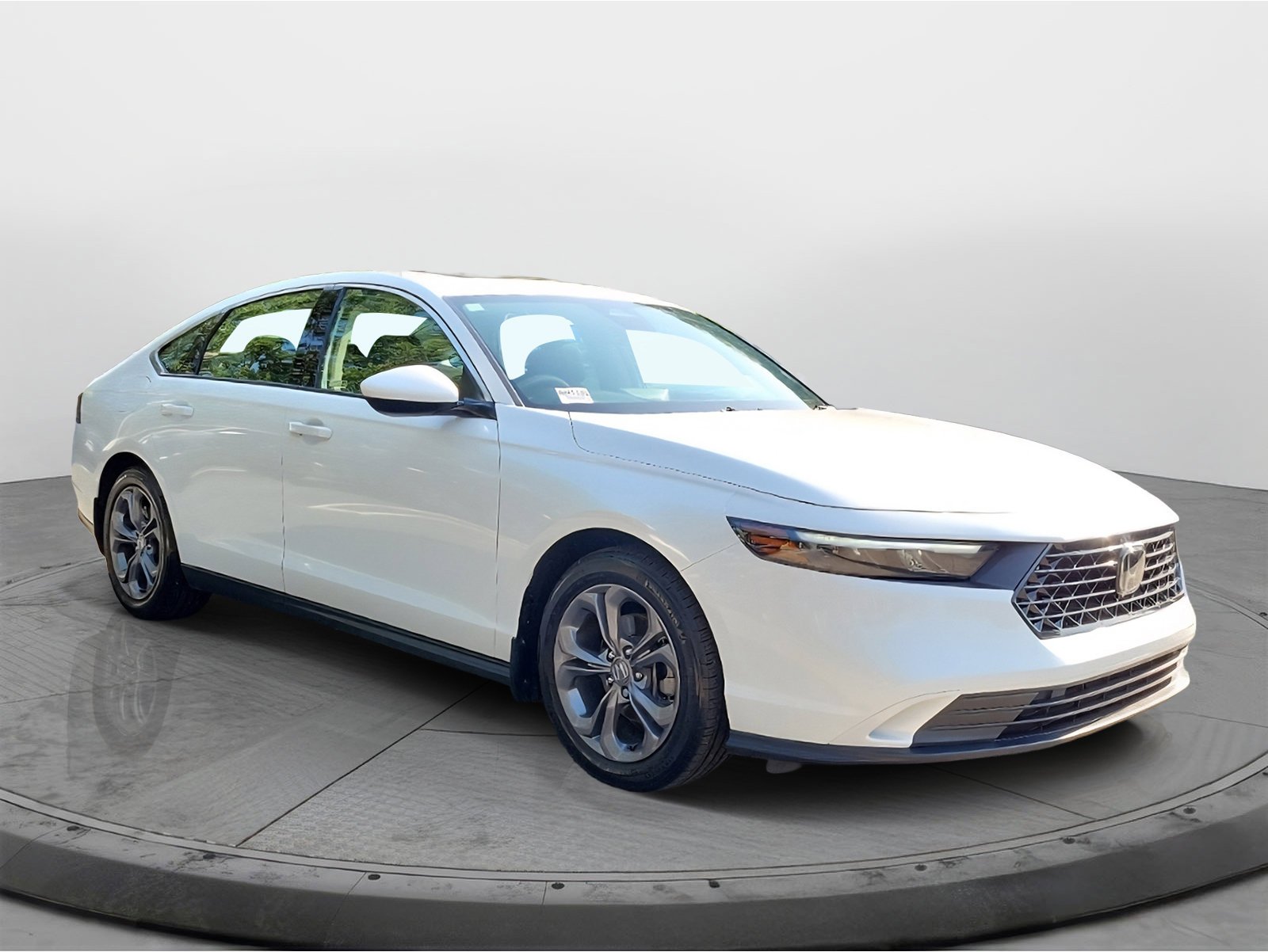 2024 Honda Accord EX - Photo 32