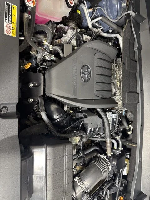 Used 2024 Cloud Toyota MAX Platinum image 9